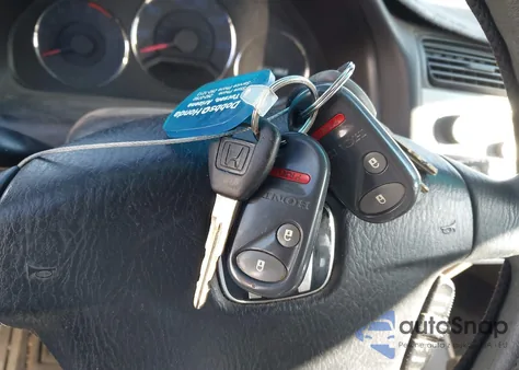 2003 Honda Civic Hybrid z USA, uszkodzony, nr VIN JHMES96643S025197